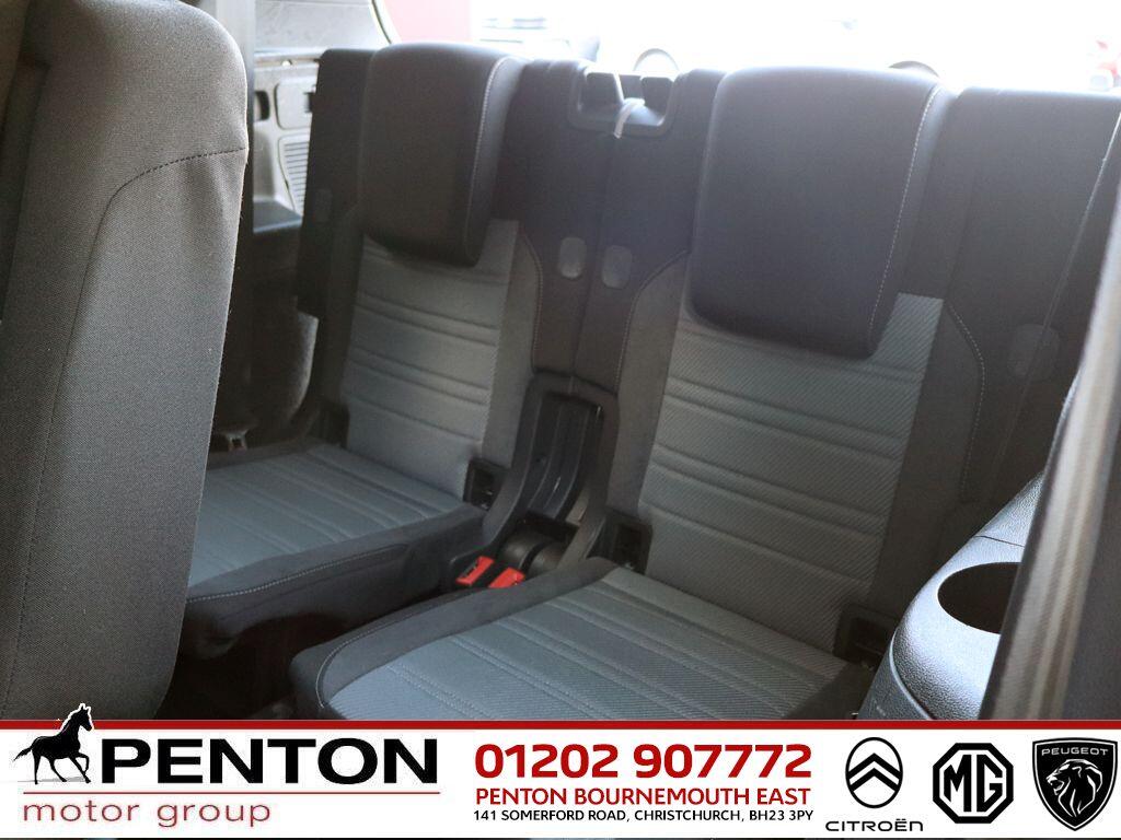 Used Volkswagen Touran 2021 for sale - 77559953: Photo 5