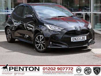 Used Toyota Yaris 2023 for sale - 79093203: Photo