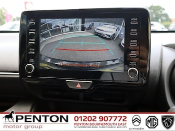 Used Toyota Yaris 2023 for sale - 79093203: Photo