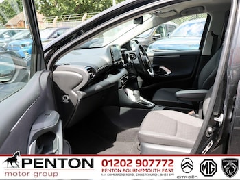 Used Toyota Yaris 2023 for sale - 79093203: Photo