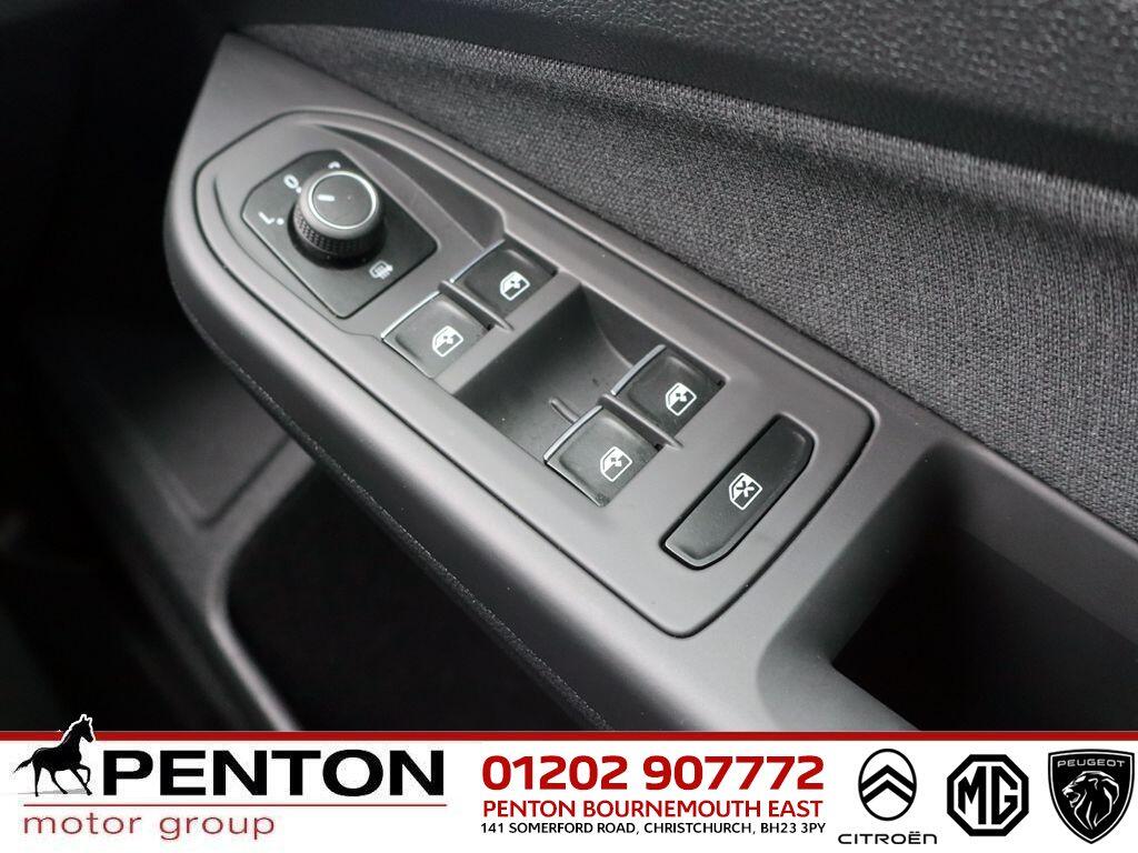 Used Volkswagen Golf 2024 for sale - 77412339: Photo 18