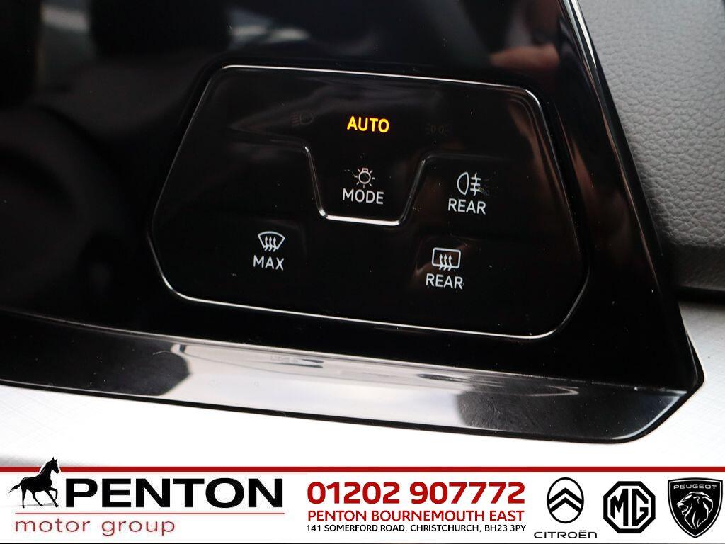 Used Volkswagen Golf 2024 for sale - 77412339: Photo 22