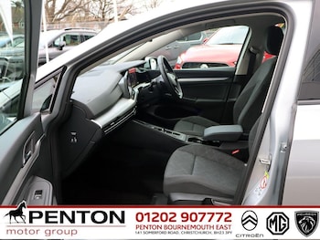 Used Volkswagen Golf 2024 for sale - 77412339: Photo