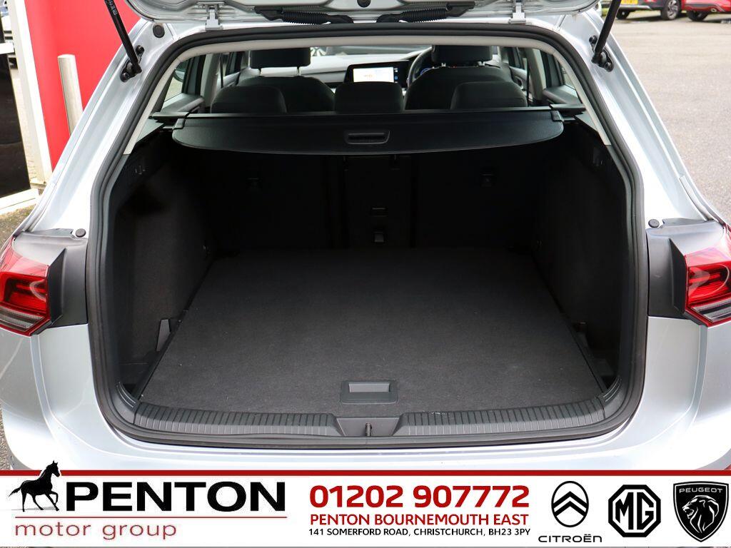 Used Volkswagen Golf 2024 for sale - 77412339: Photo 5