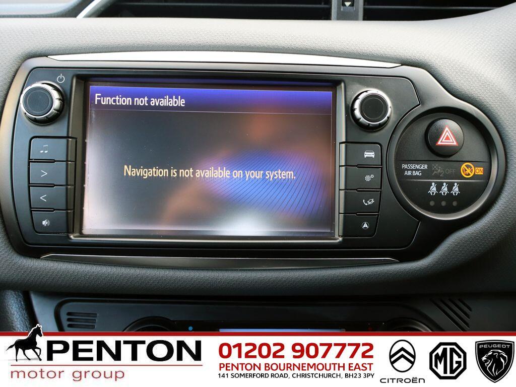 Used Toyota Yaris for sale - 77853139: Photo 11