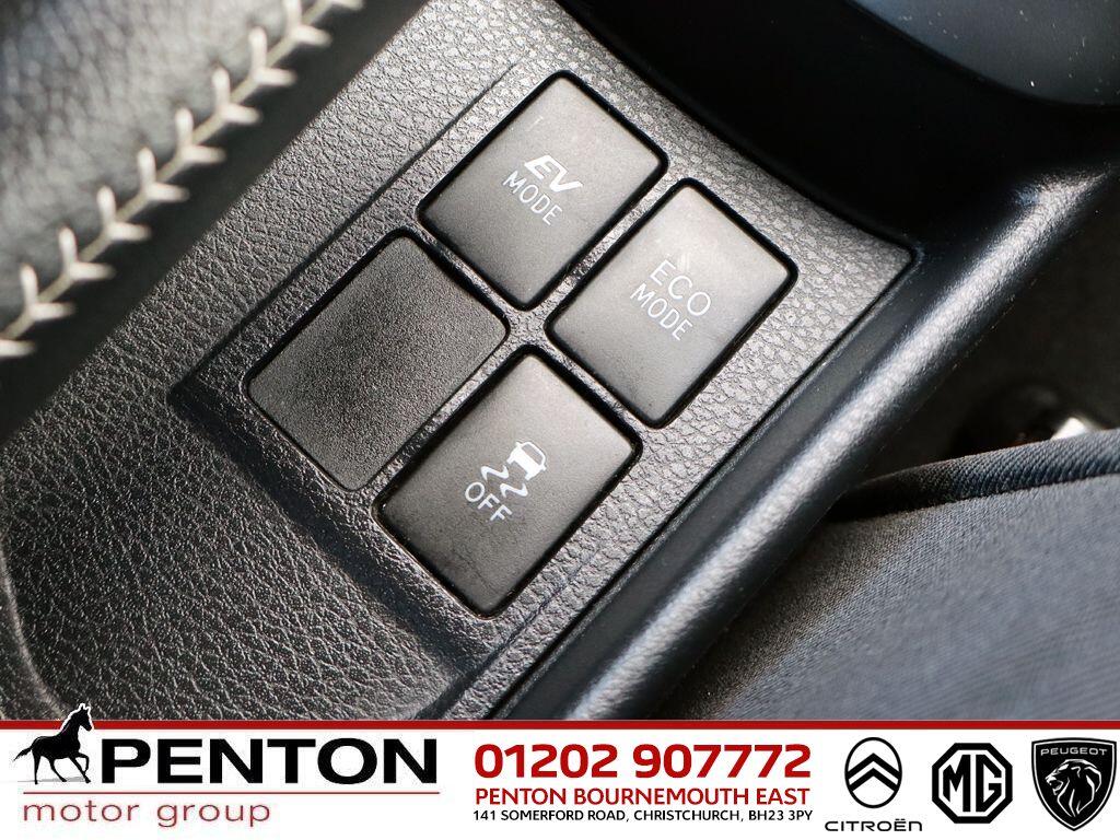 Used Toyota Yaris for sale - 77853139: Photo 21