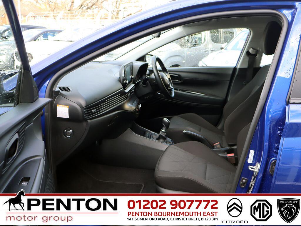 Used Hyundai BAYON 2022 for sale - 77537772: Photo 3