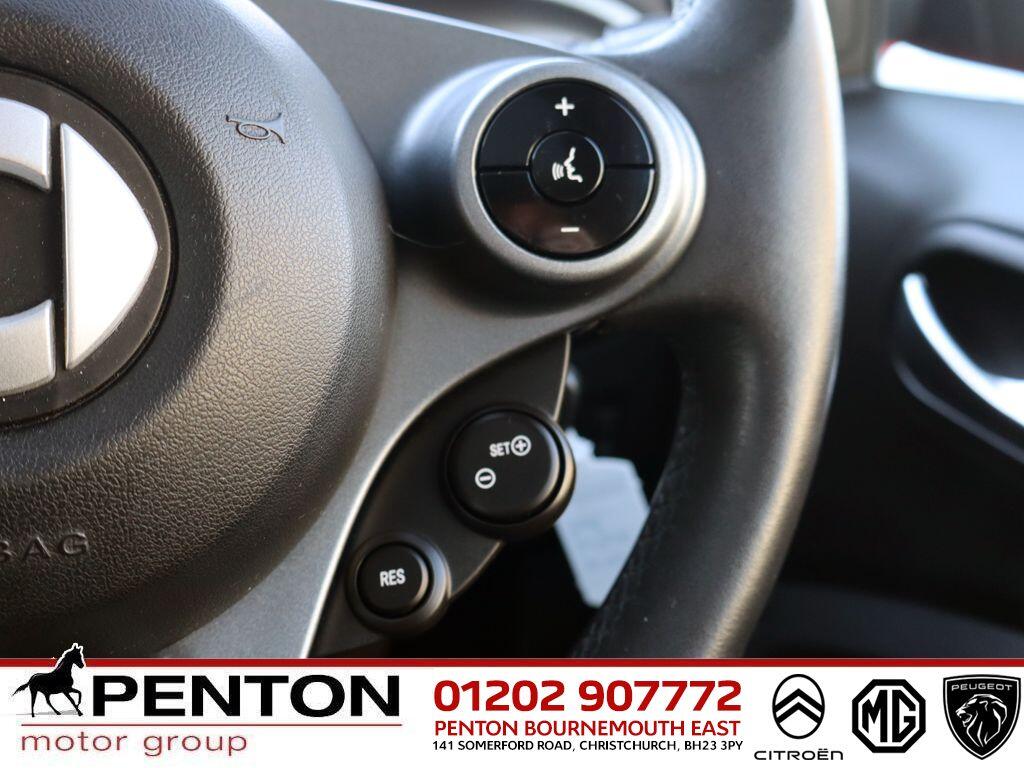 Used smart fortwo 2017 for sale - 77162776: Photo 17