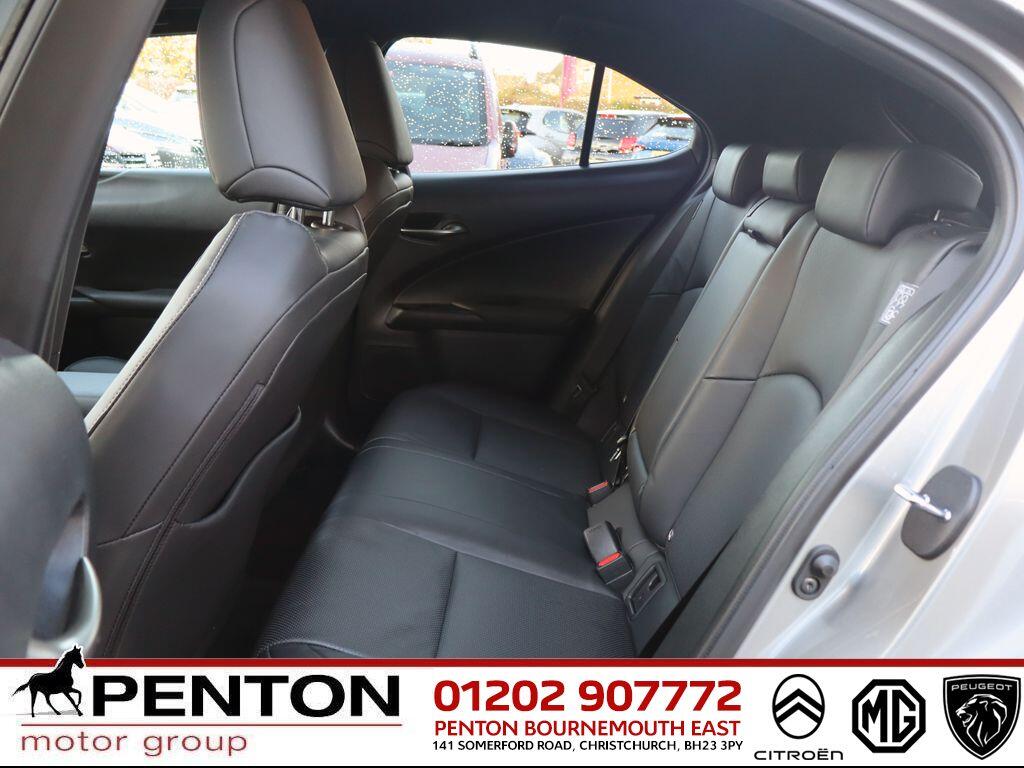 Used Lexus UX 2020 for sale - 76780874: Photo 4