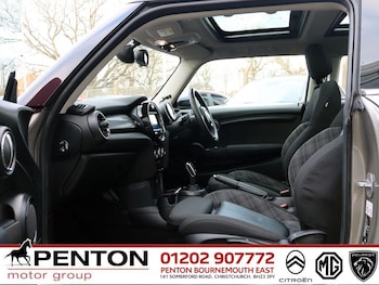 Used MINI Hatch 2020 for sale - 78752120: Photo