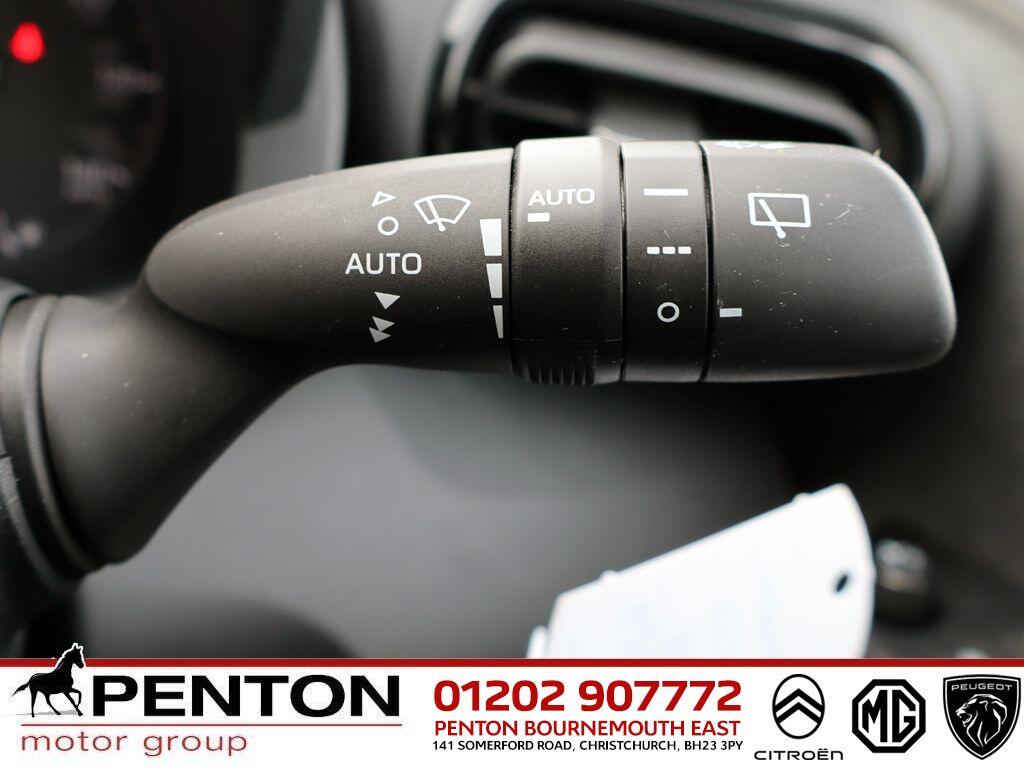 Used Toyota Yaris 2021 for sale - 77585809: Photo 18