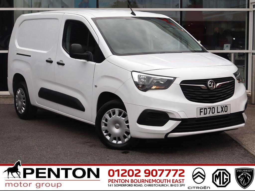 Used Vauxhall Combo 2020 for sale - 76122316: Photo 1