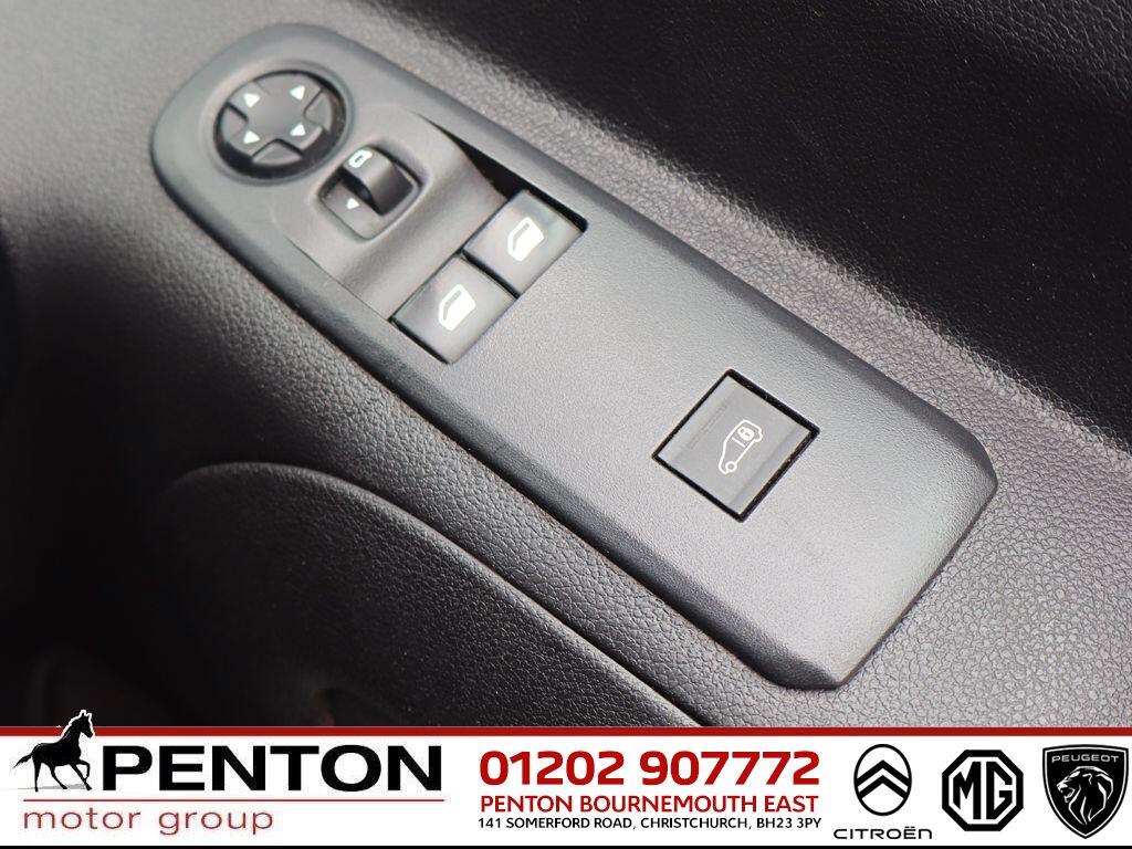Used Vauxhall Combo 2020 for sale - 76122316: Photo 14