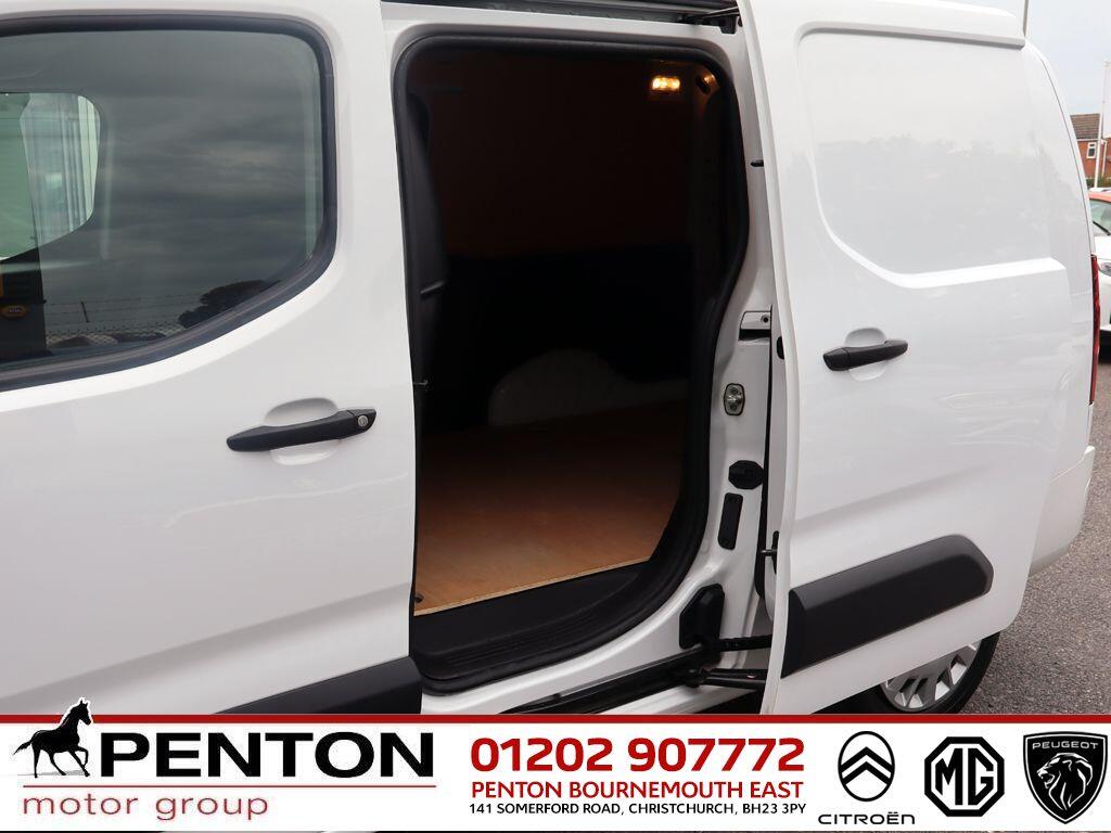 Used Vauxhall Combo 2020 for sale - 76122316: Photo 4