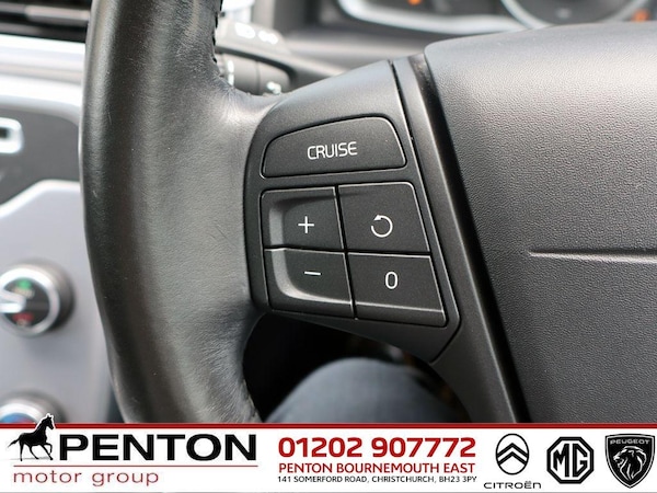 Used Volvo V70 2015 for sale - 75082063: Photo 12