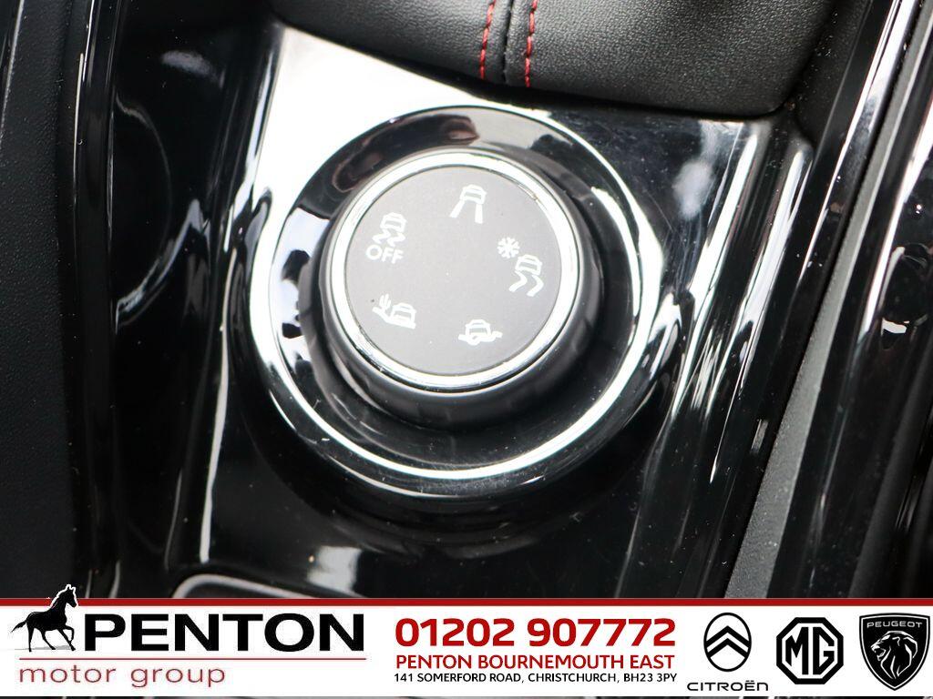 Used Peugeot 2008 2019 for sale - 76270211: Photo 11