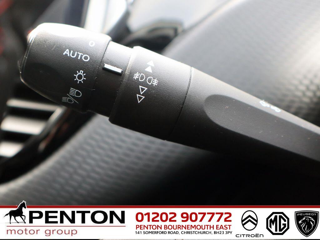 Used Peugeot 2008 2019 for sale - 76270211: Photo 19