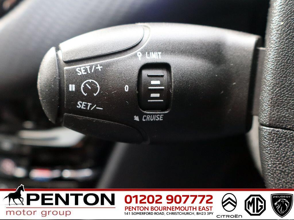Used Peugeot 2008 2019 for sale - 76270211: Photo 23