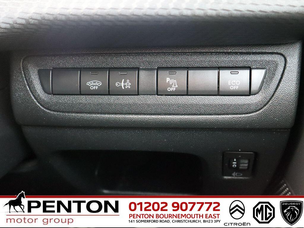 Used Peugeot 2008 2019 for sale - 76270211: Photo 26