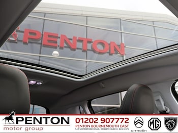 Used Peugeot 2008 2019 for sale - 76270211: Photo