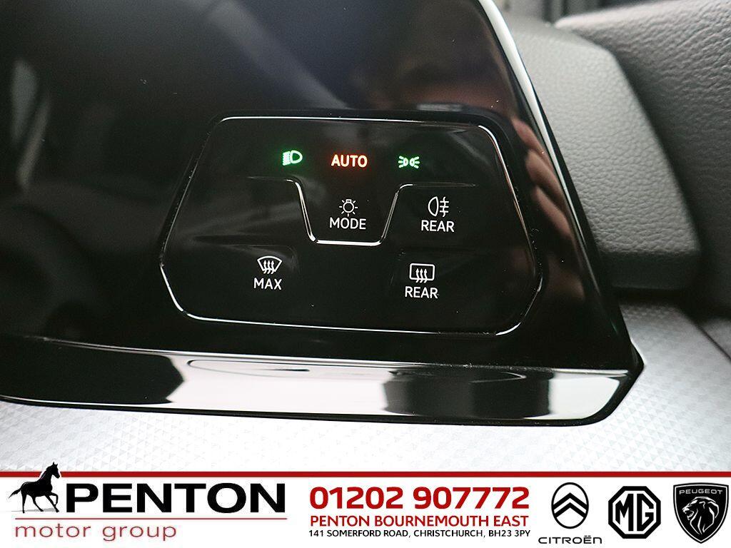 Used Volkswagen Golf 2021 for sale - 77040833: Photo 10