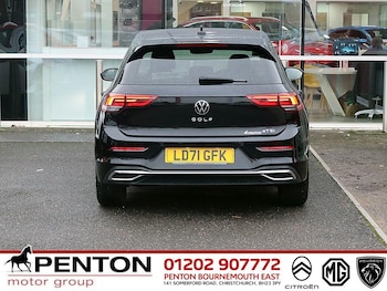 Used Volkswagen Golf 2021 for sale - 77040833: Photo