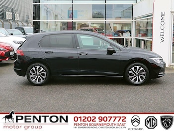 Used Volkswagen Golf 2021 for sale - 77040833: Photo