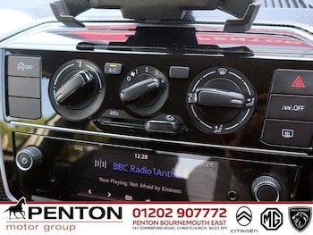 Used Volkswagen up! 2023 for sale - 79168447: Photo