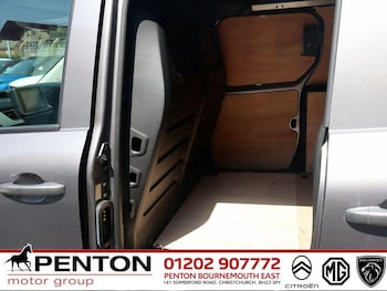 Used Nissan Other 2023 for sale - 78987972: Photo
