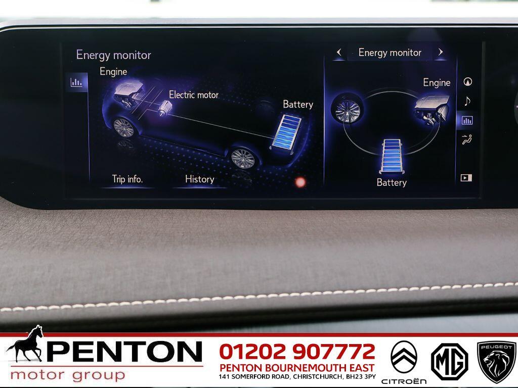 Used Lexus UX 2019 for sale - 76337518: Photo 14