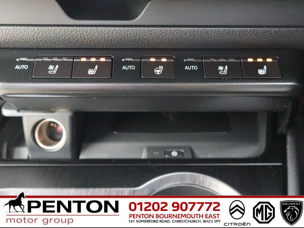 Used Lexus UX 2019 for sale - 76337518: Photo 19