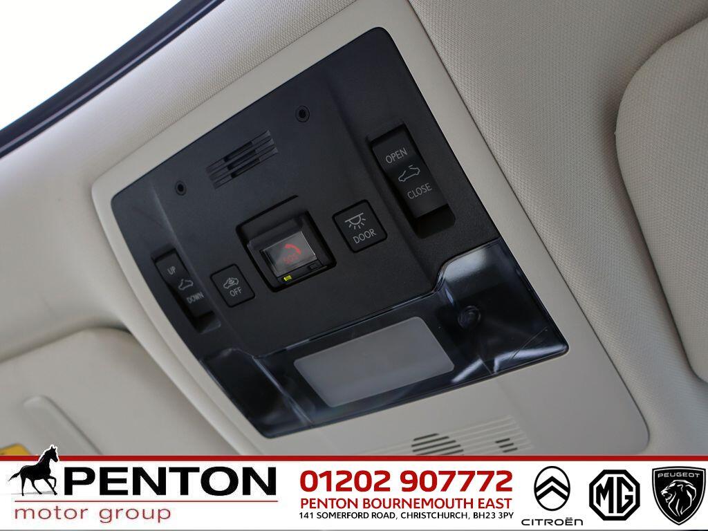 Used Lexus UX 2019 for sale - 76337518: Photo 30