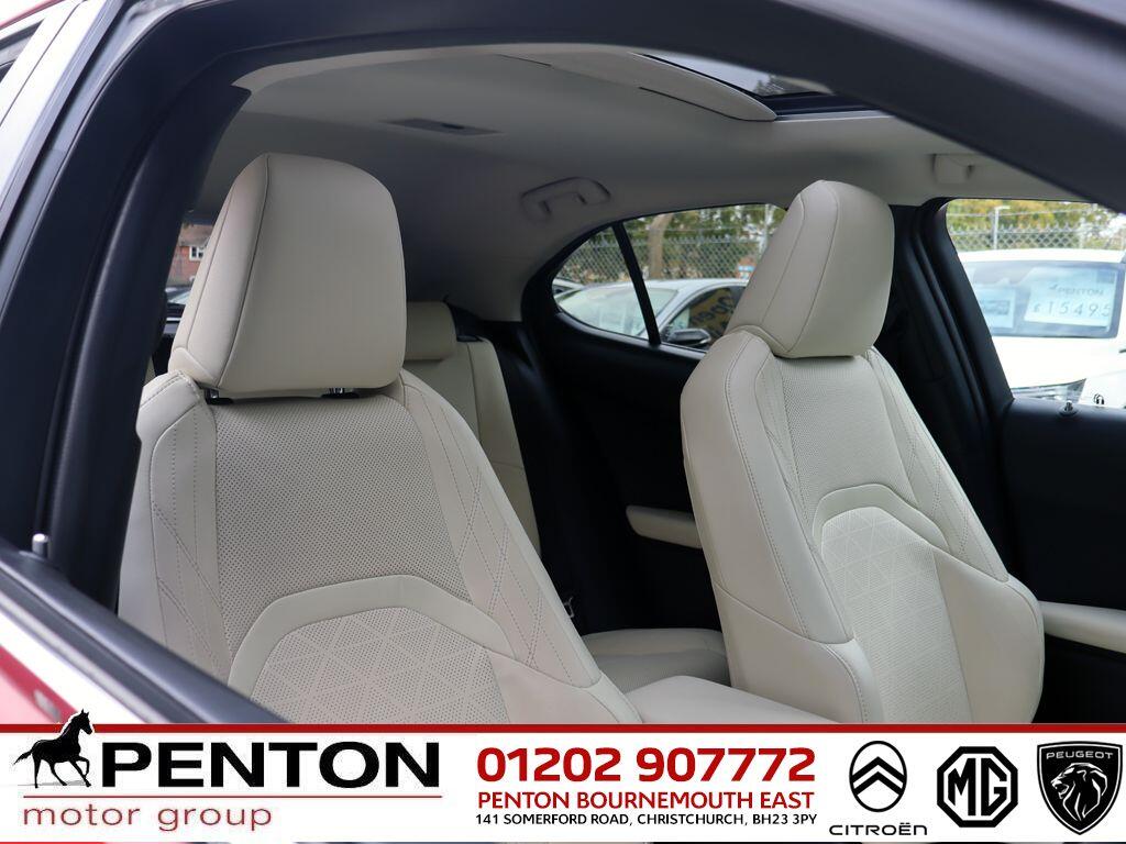 Used Lexus UX 2019 for sale - 76337518: Photo 33