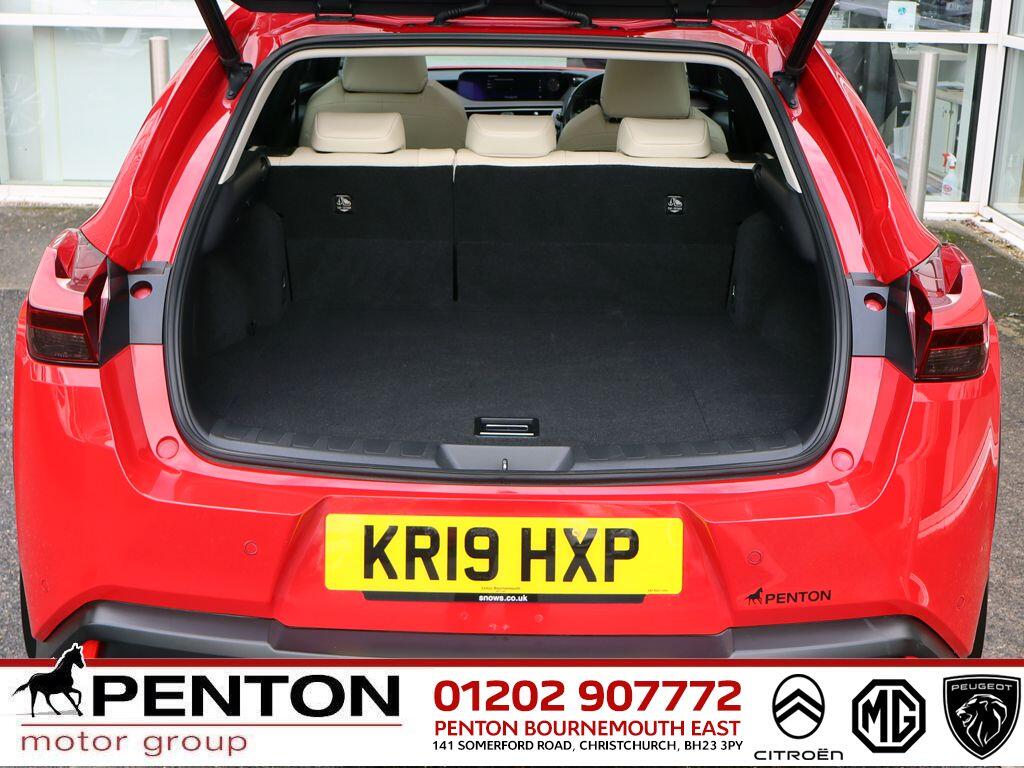 Used Lexus UX 2019 for sale - 76337518: Photo 6