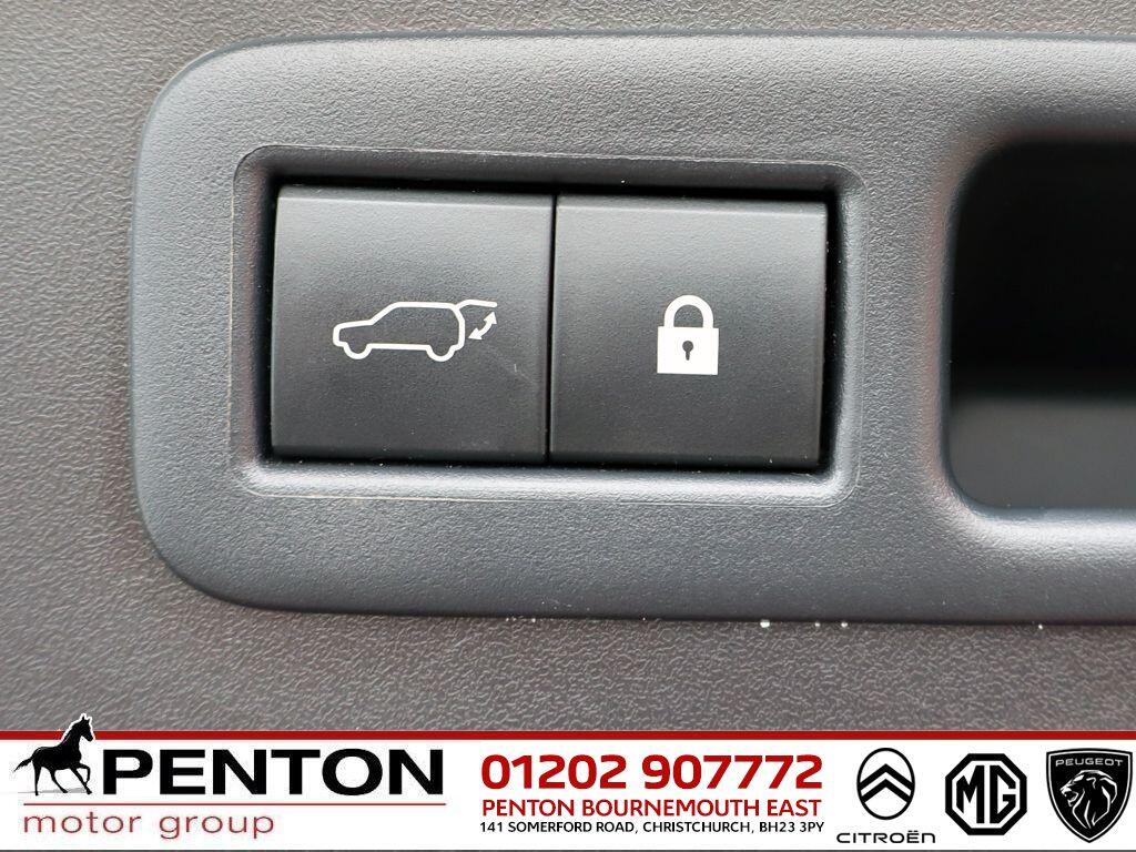 Used Lexus UX 2019 for sale - 76337518: Photo 7