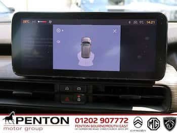 Used Jeep Avenger 2024 for sale - 79521205: Photo