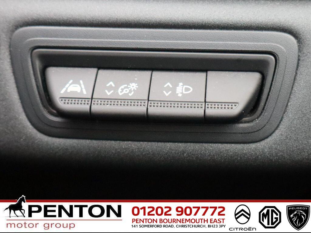 Used Renault Captur 2022 for sale - 76200529: Photo 27