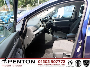 Used Volkswagen Golf 2023 for sale - 78988899: Photo