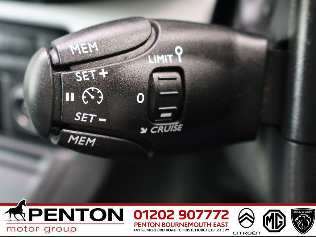 Used Peugeot Traveller 2022 for sale - 75883909: Photo 22