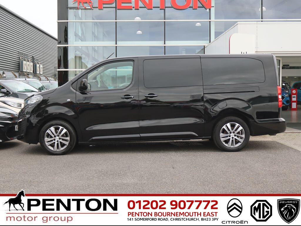 Used Peugeot Traveller 2022 for sale - 75883909: Photo 32