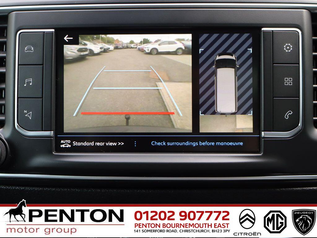 Used Peugeot Traveller 2022 for sale - 75883909: Photo 9