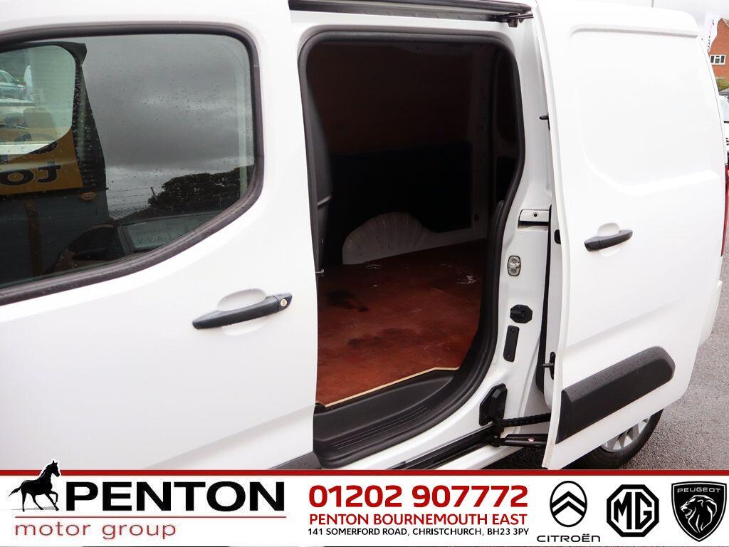 Used Vauxhall Combo 2020 for sale - 75728933: Photo 4