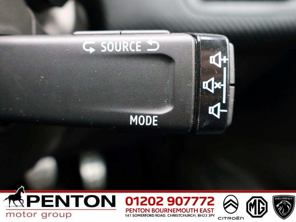 Used Renault Captur 2022 for sale - 77585817: Photo 19