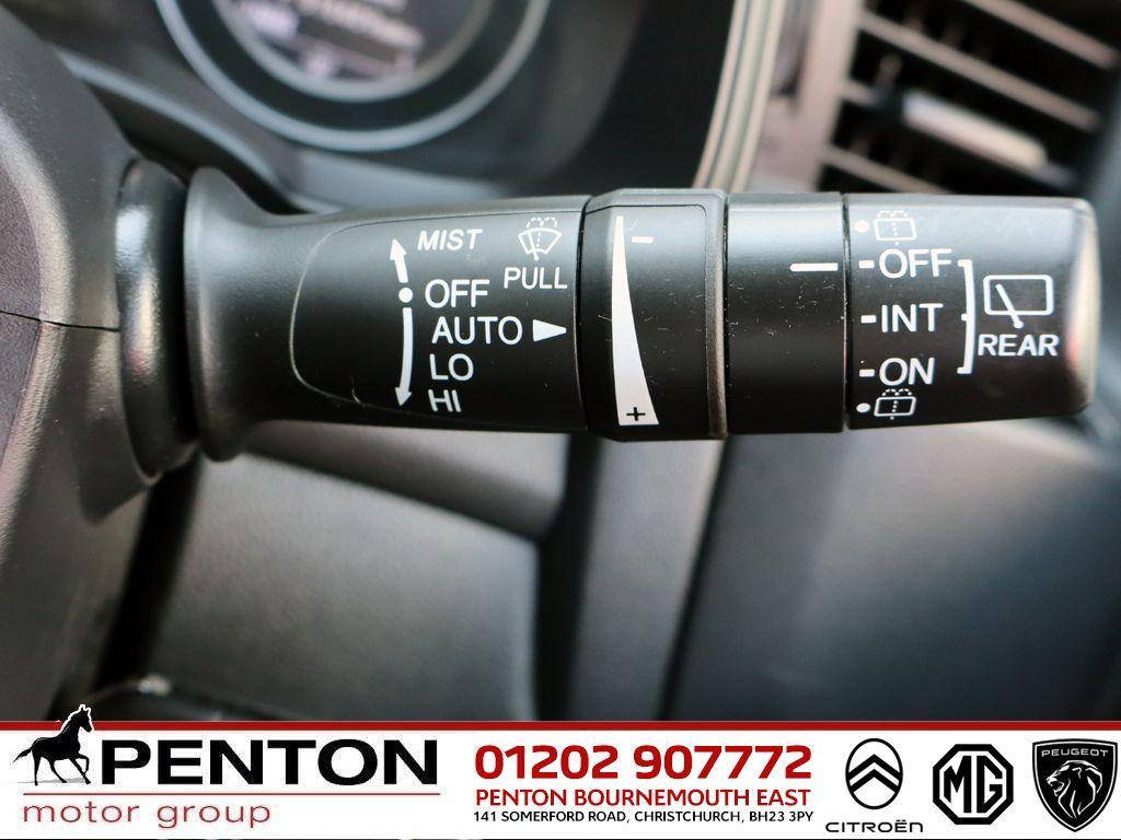 Used Honda Jazz 2020 for sale - 76109401: Photo 21
