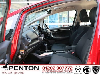 Used Honda Jazz 2020 for sale - 76109401: Photo 3