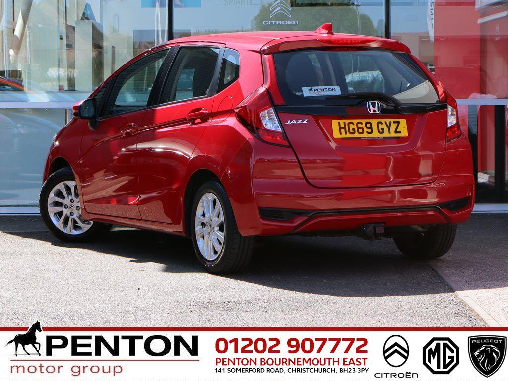 Used Honda Jazz 2020 for sale - 76109401: Photo 6