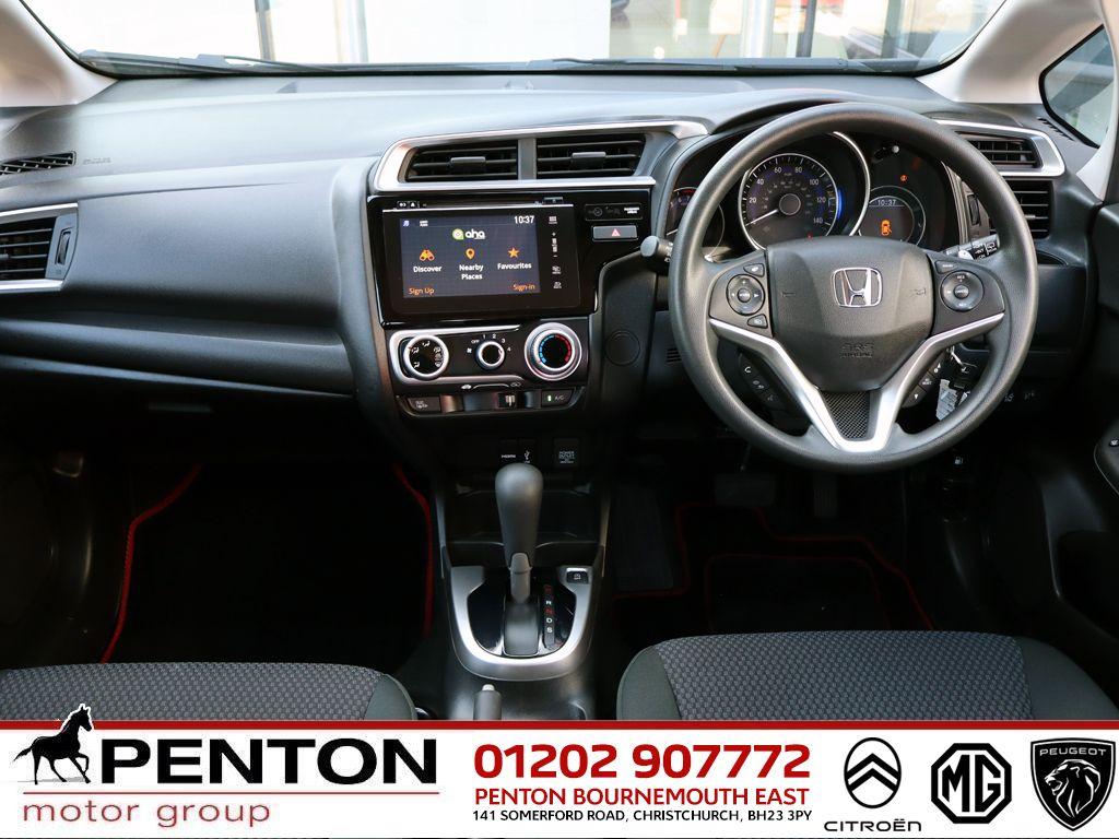 Used Honda Jazz 2020 for sale - 76109401: Photo 7