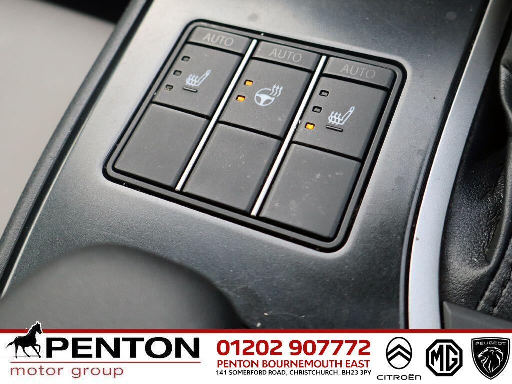 Used Lexus UX for sale - 77970221: Photo 17