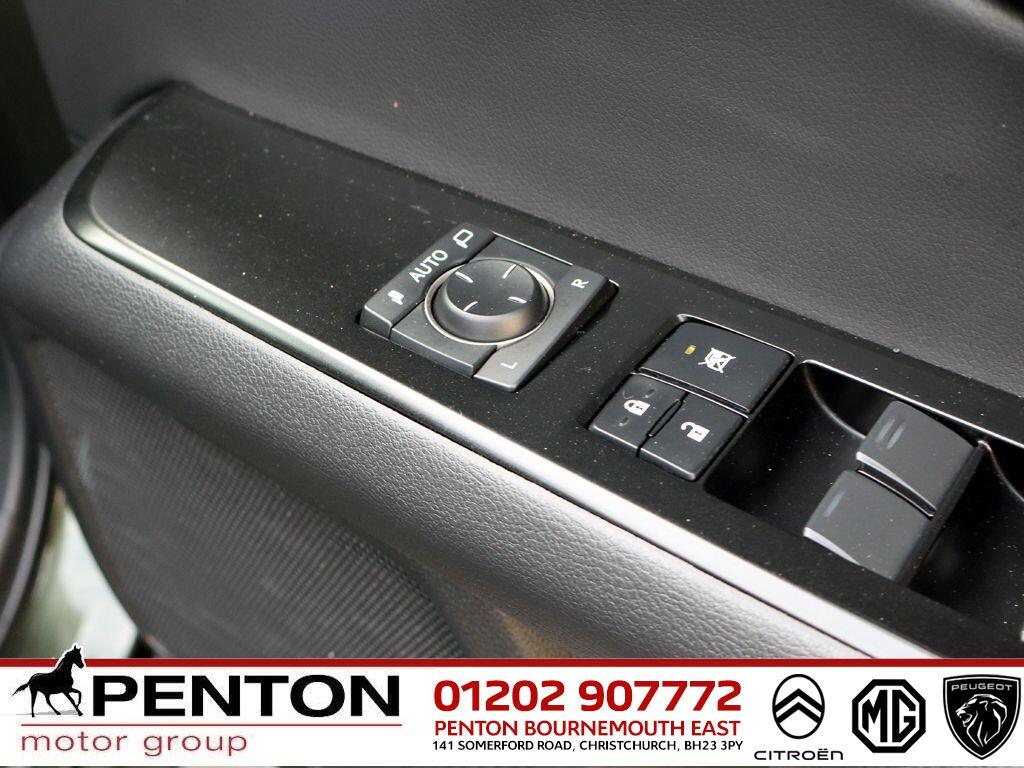 Used Lexus UX for sale - 77970221: Photo 23