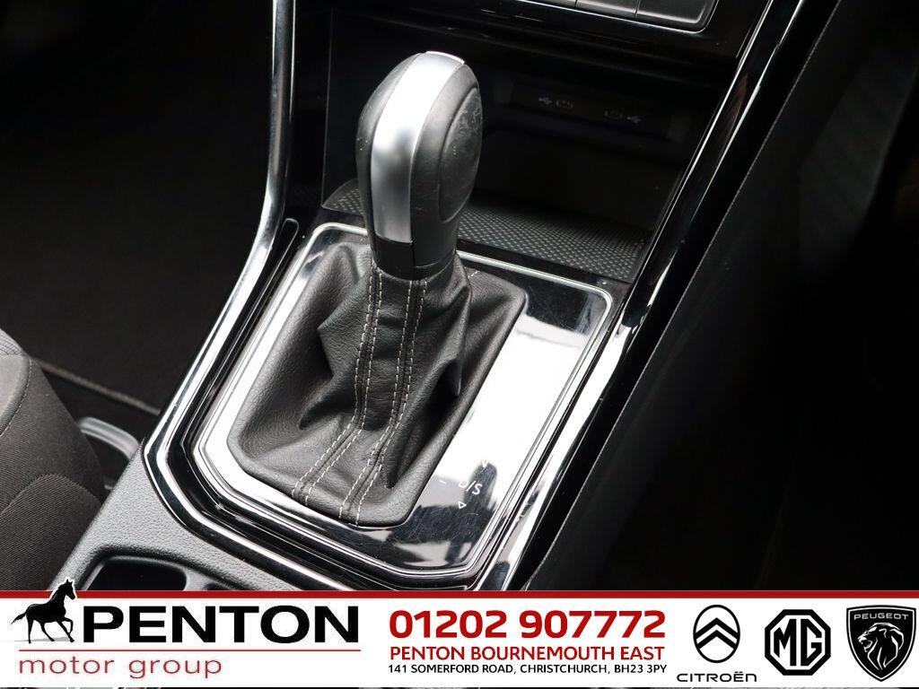 Used Volkswagen Touran for sale - 77853131: Photo 20